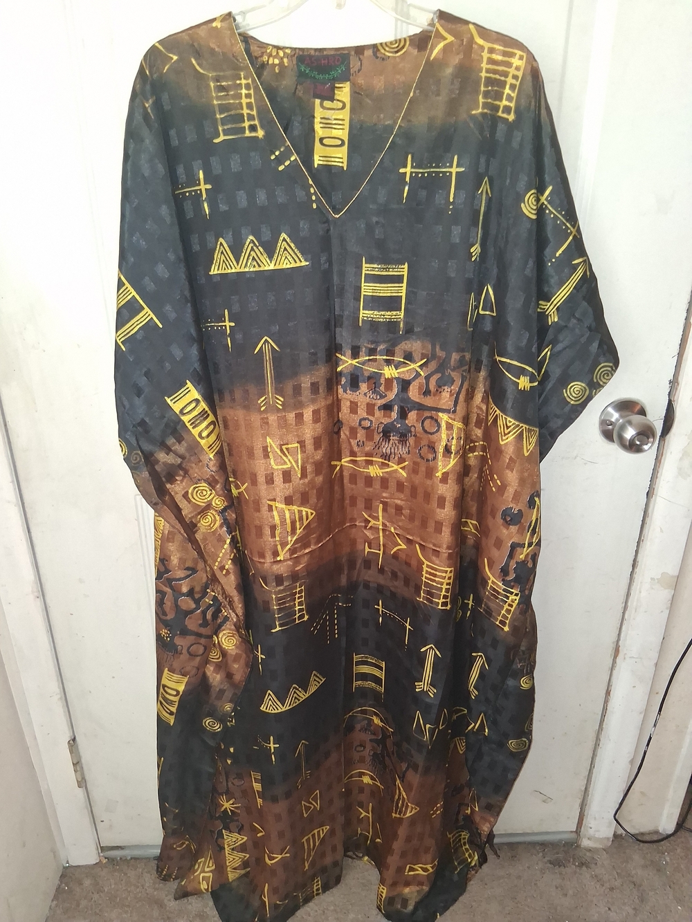 Ashro Brown and Black Graphic Womens Plus Size Gown
